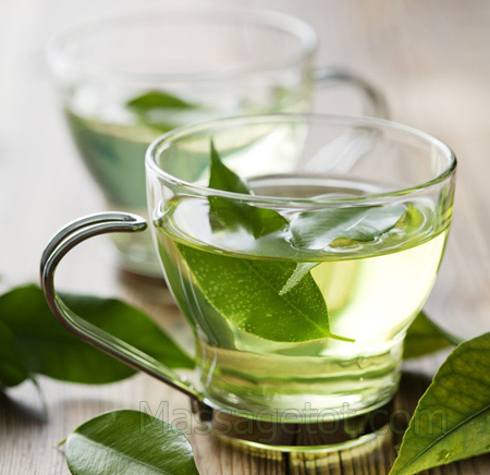 Uống trà xanh giúp ngăn ngừa lão hóa